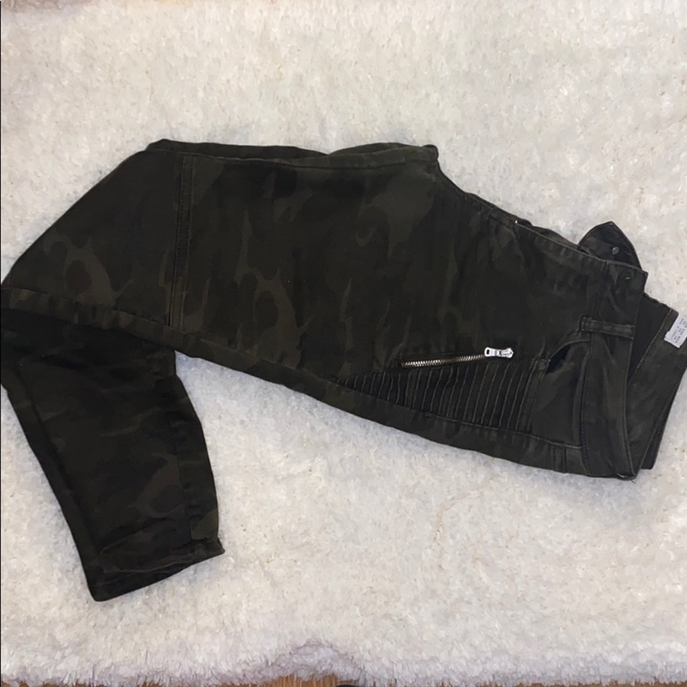 Zara Jeans